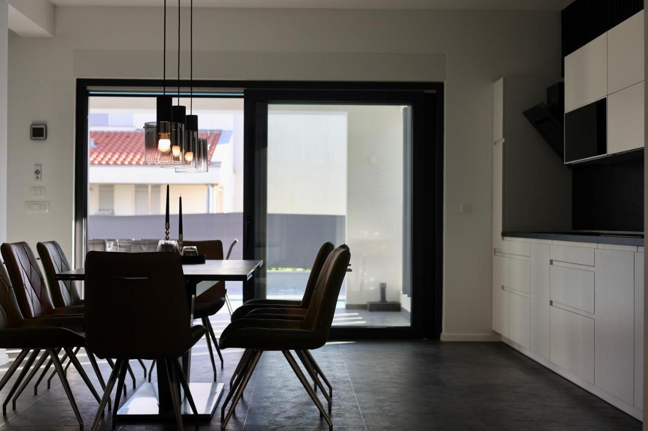 Villa Mila วรซี ภายนอก รูปภาพ